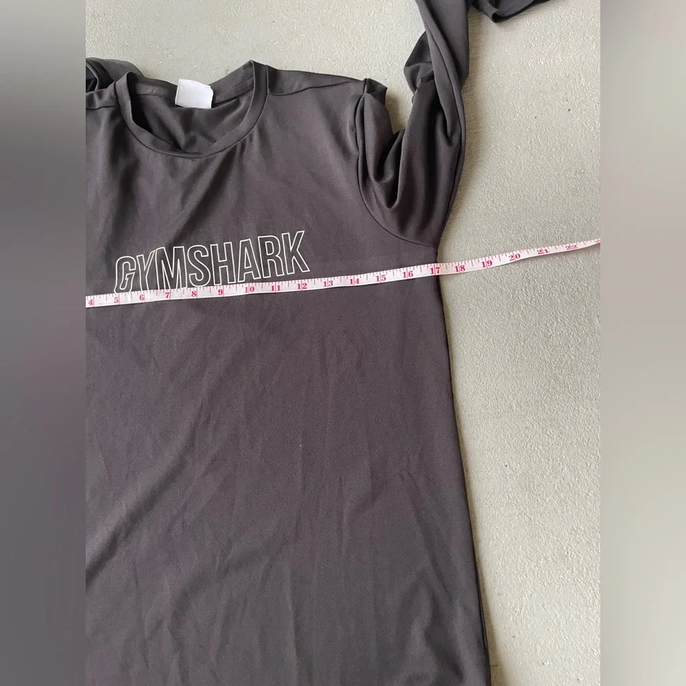 Gymshark Long Sleeve Top in Charcoal